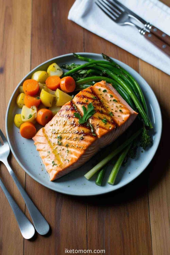 Grilled Salmon with Steamed Vegetables