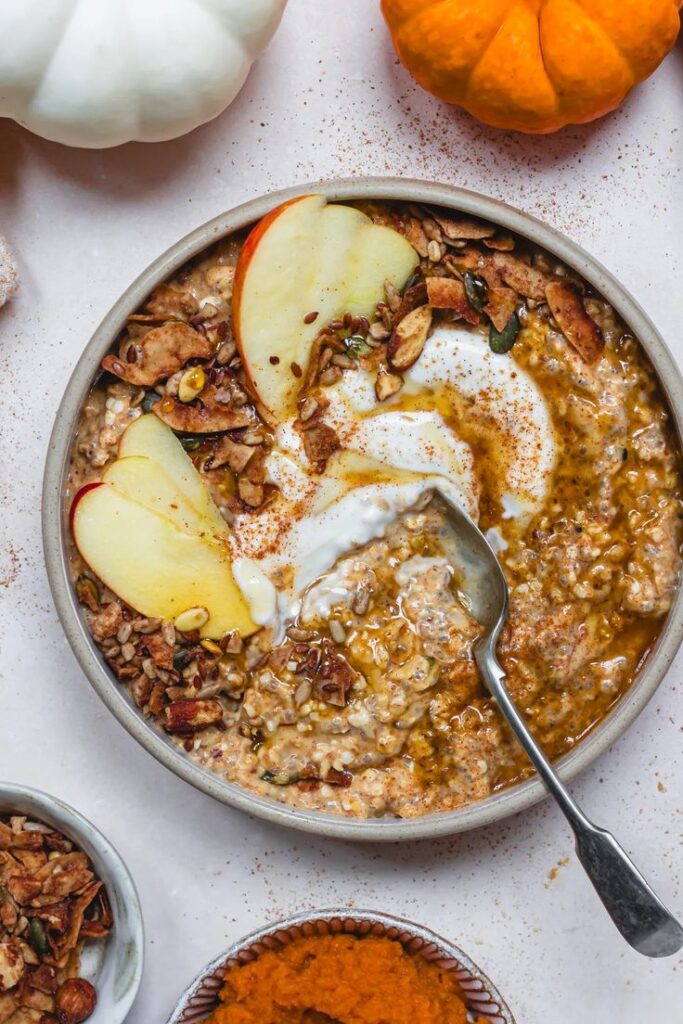 8. Pumpkin Spice Vegan Protein Overnight Oats