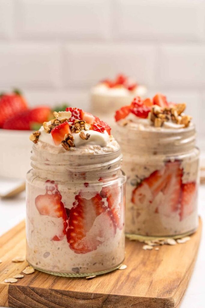 4. Strawberry Banana Overnight Oats