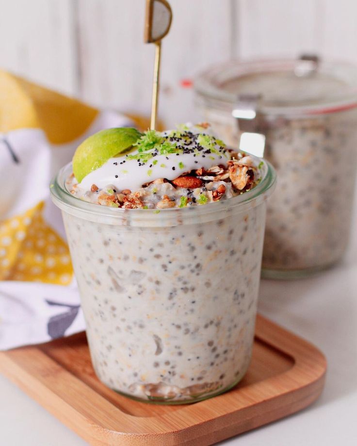 Maple Cashew Overnight Oats