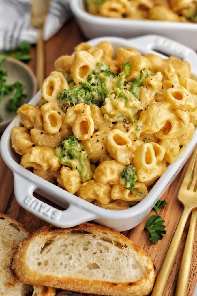 Broccoli Cheddar Mac and Cheese