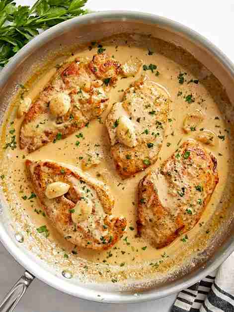 Creamy Garlic One-Pan Chicken