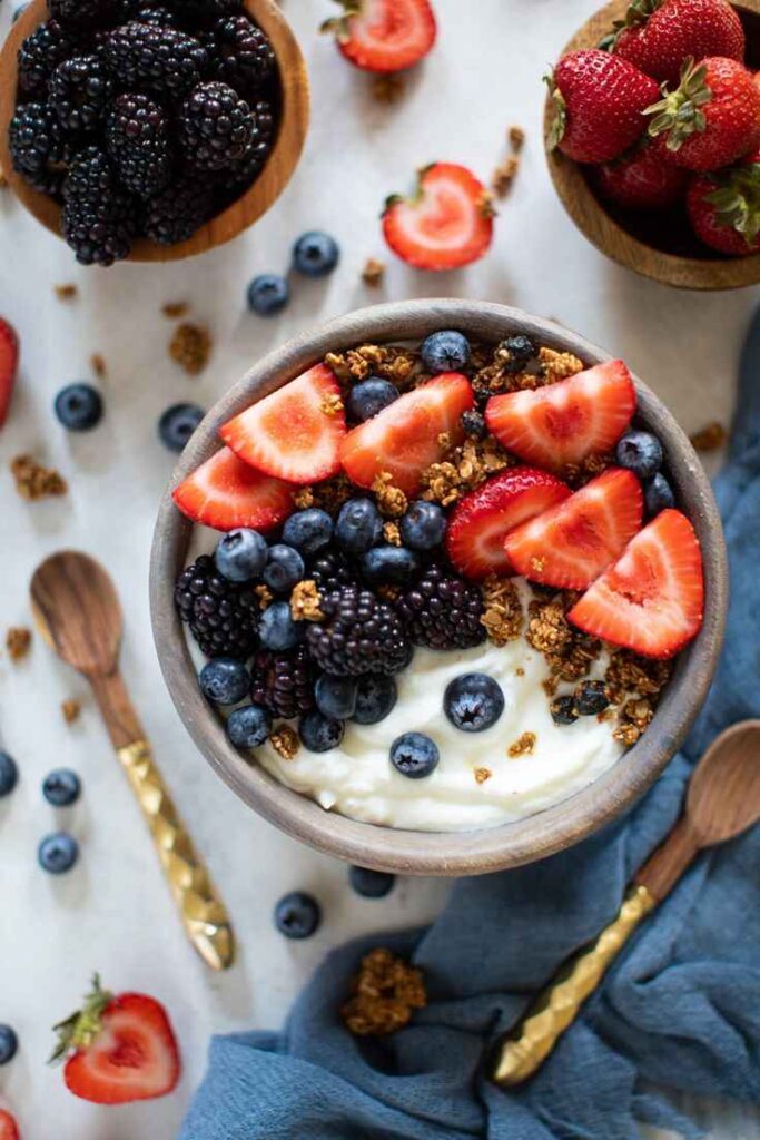 Greek Yogurt Berry Snack Bowl