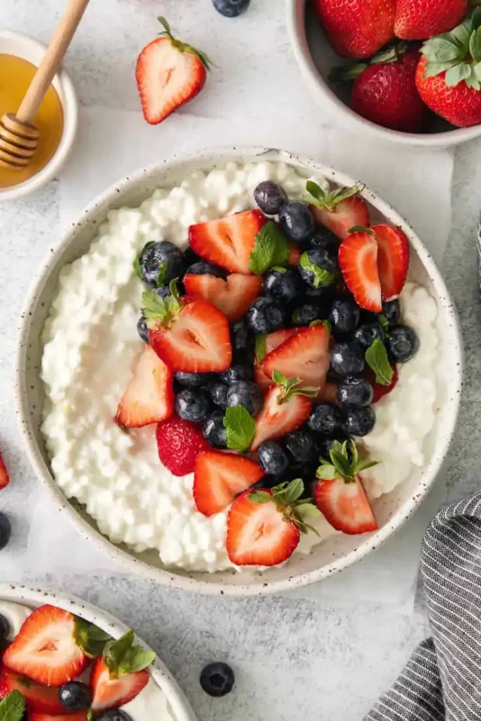 Cottage Cheese With Fresh Fruit