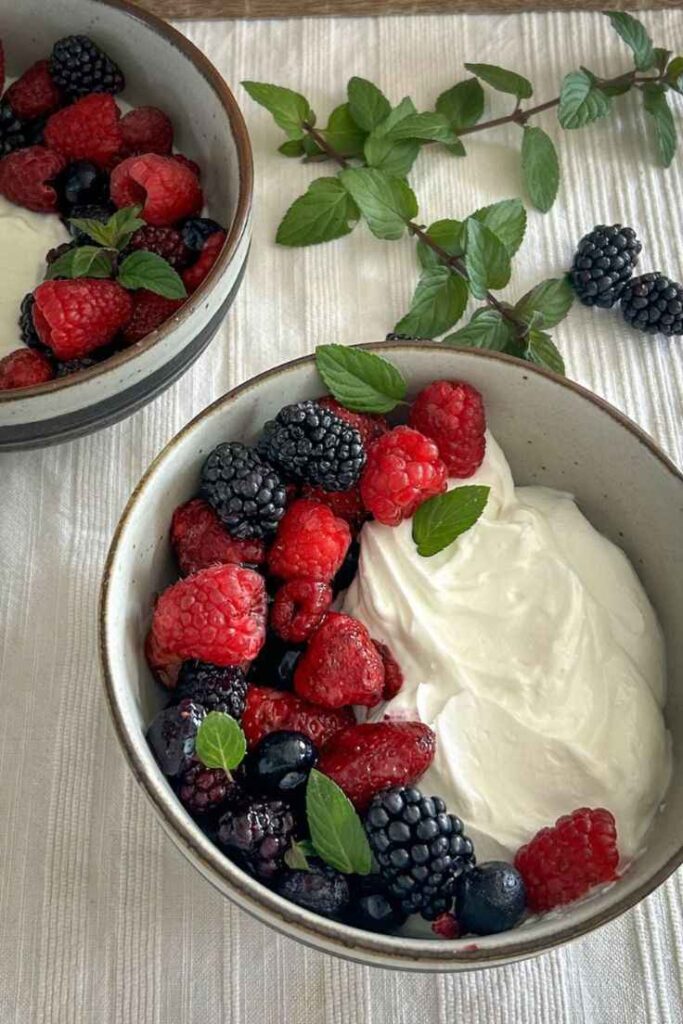 Greek Yogurt Berry Protein Bowl